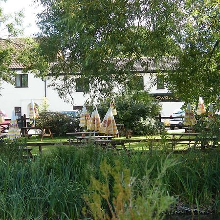 The Swan At Stoford Hotel Stapleford  Exterior foto