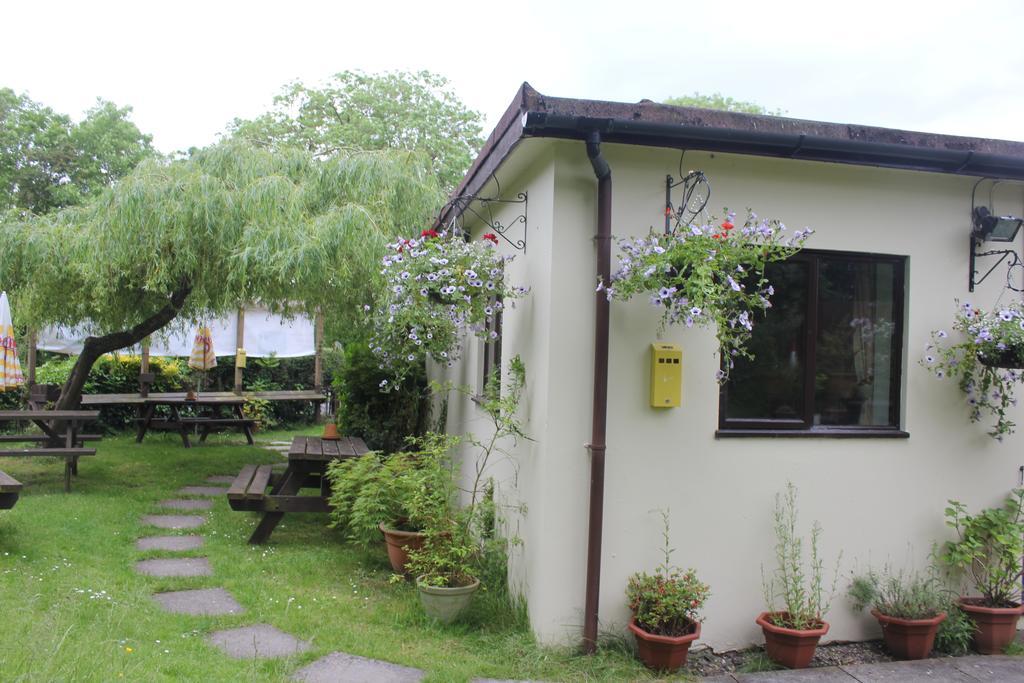 The Swan At Stoford Hotel Stapleford  Exterior foto